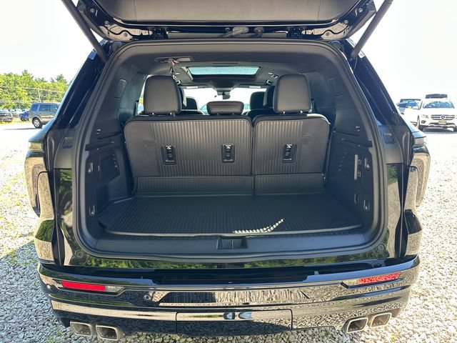 Certified 2026 Chevrolet Traverse RS w/ LPO, Floor Liner Package AWD/4WD image 12
