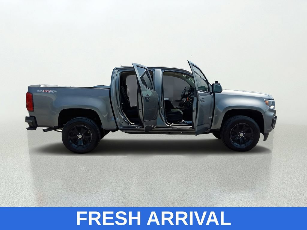 Used 2022 Chevrolet Colorado LT AWD/4WD image 16
