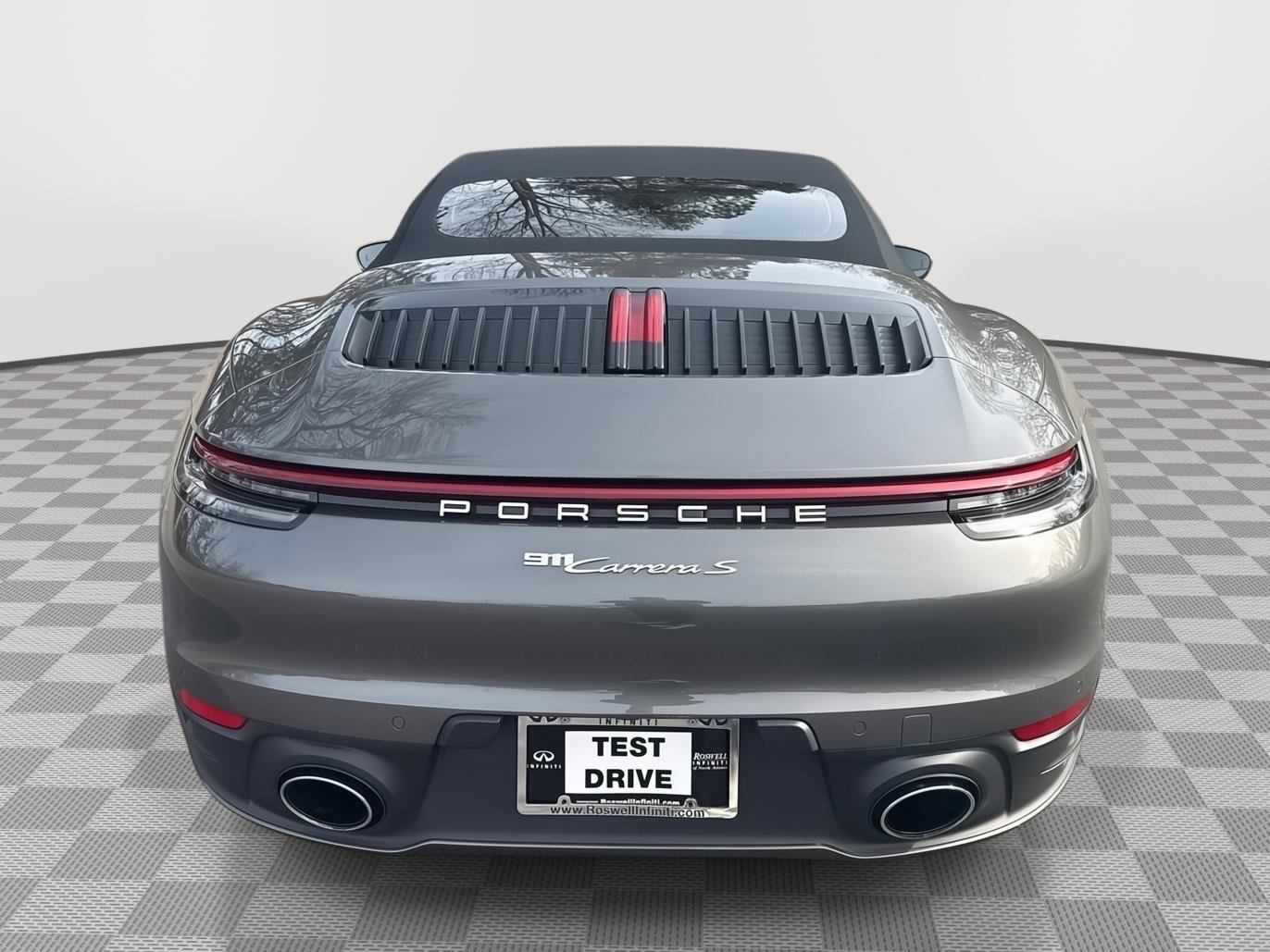 Used 2020 Porsche 911 Carrera S image 6