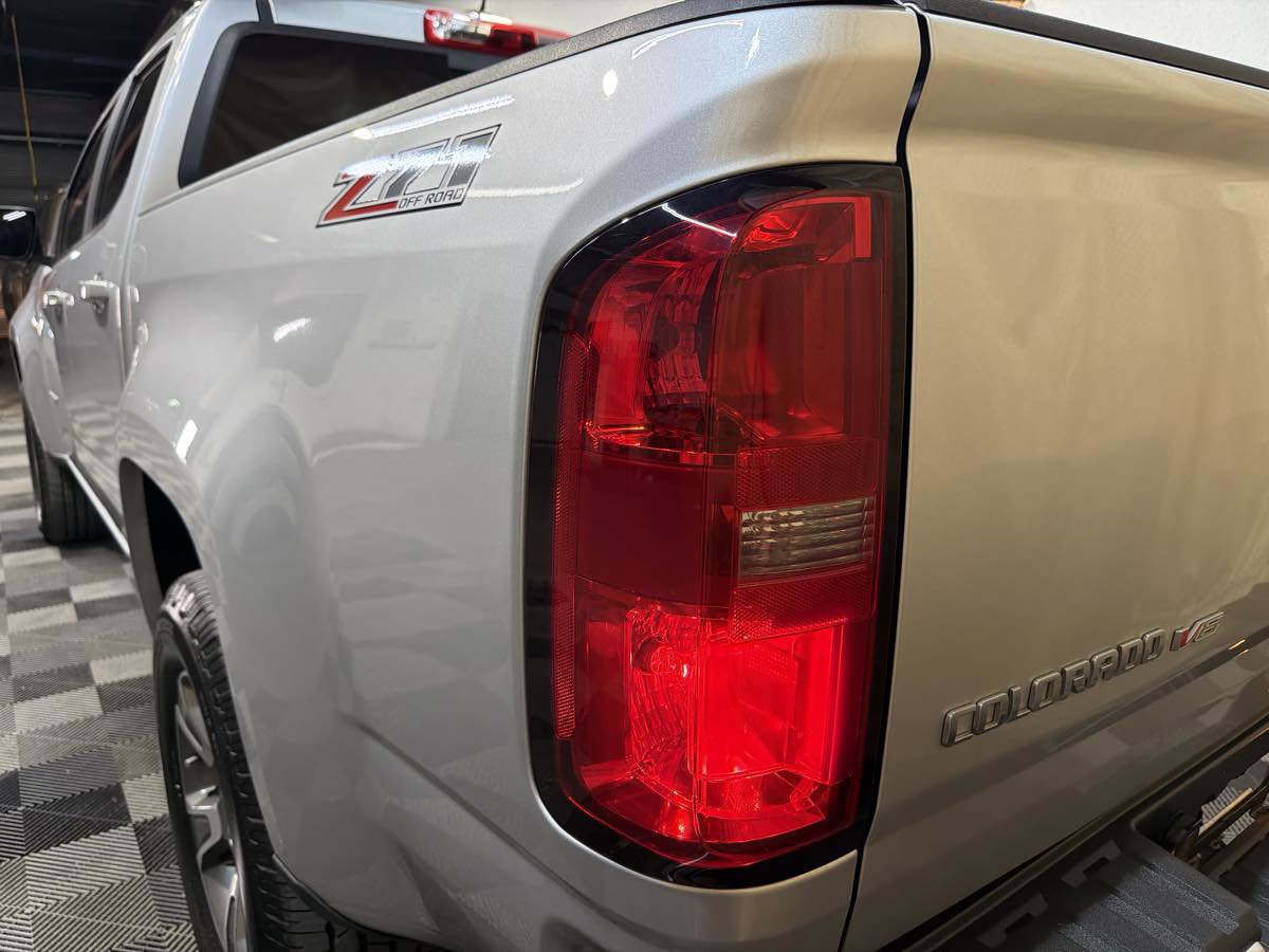 Used 2020 Chevrolet Colorado Z71 AWD/4WD image 9