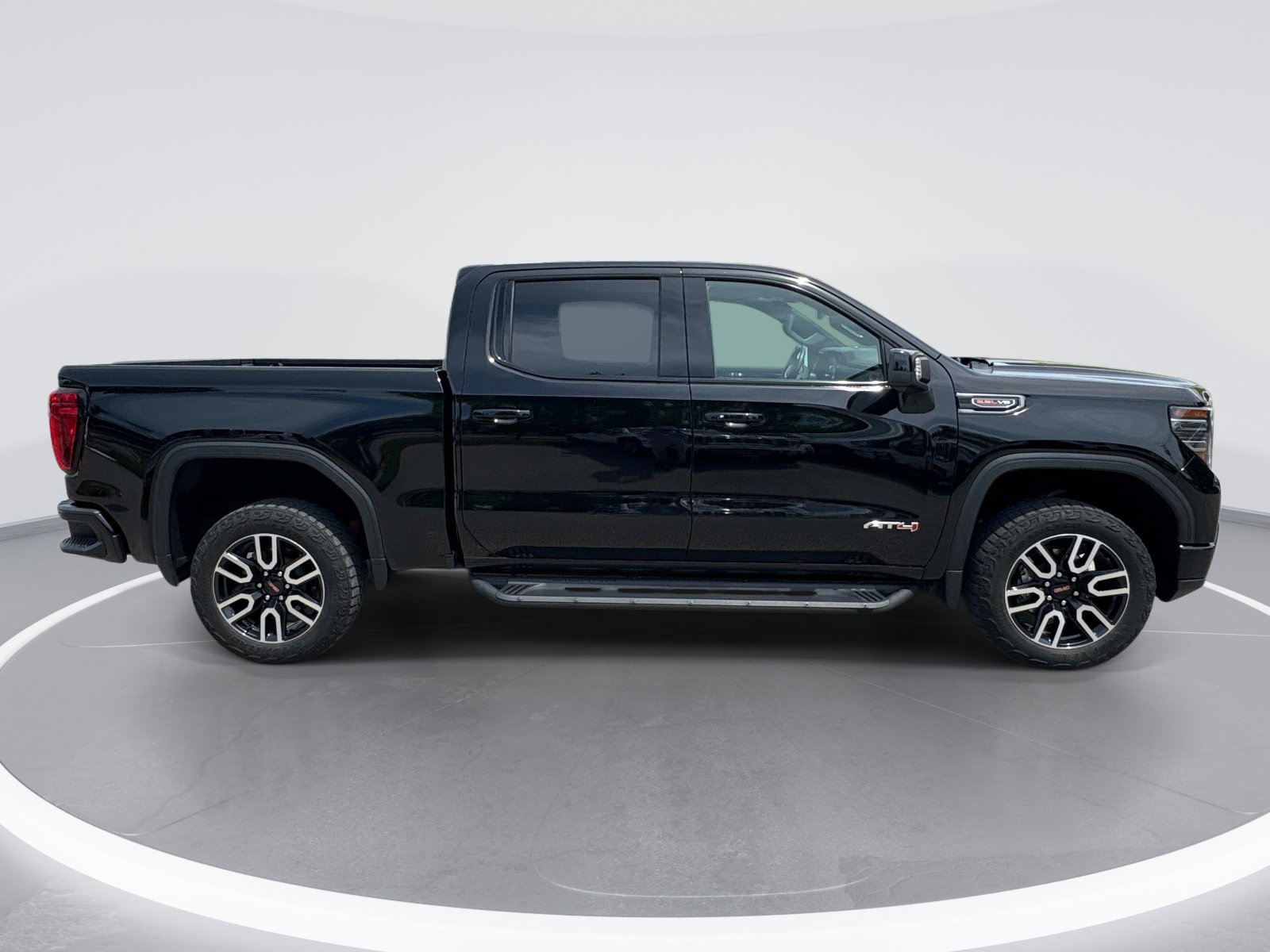 Certified 2023 GMC Sierra 1500 AT4 w/ AT4 Premium Package AWD/4WD image 9