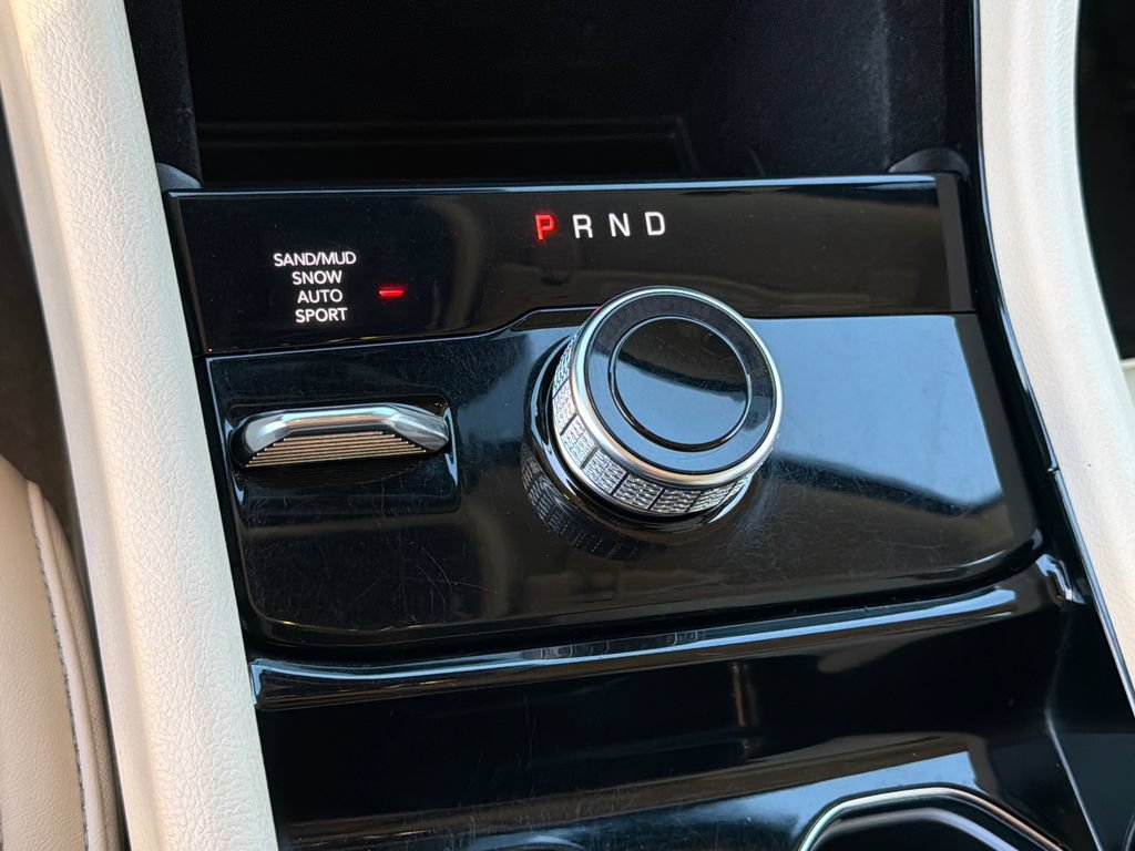 Used 2022 Jeep Grand Cherokee Limited AWD/4WD image 32