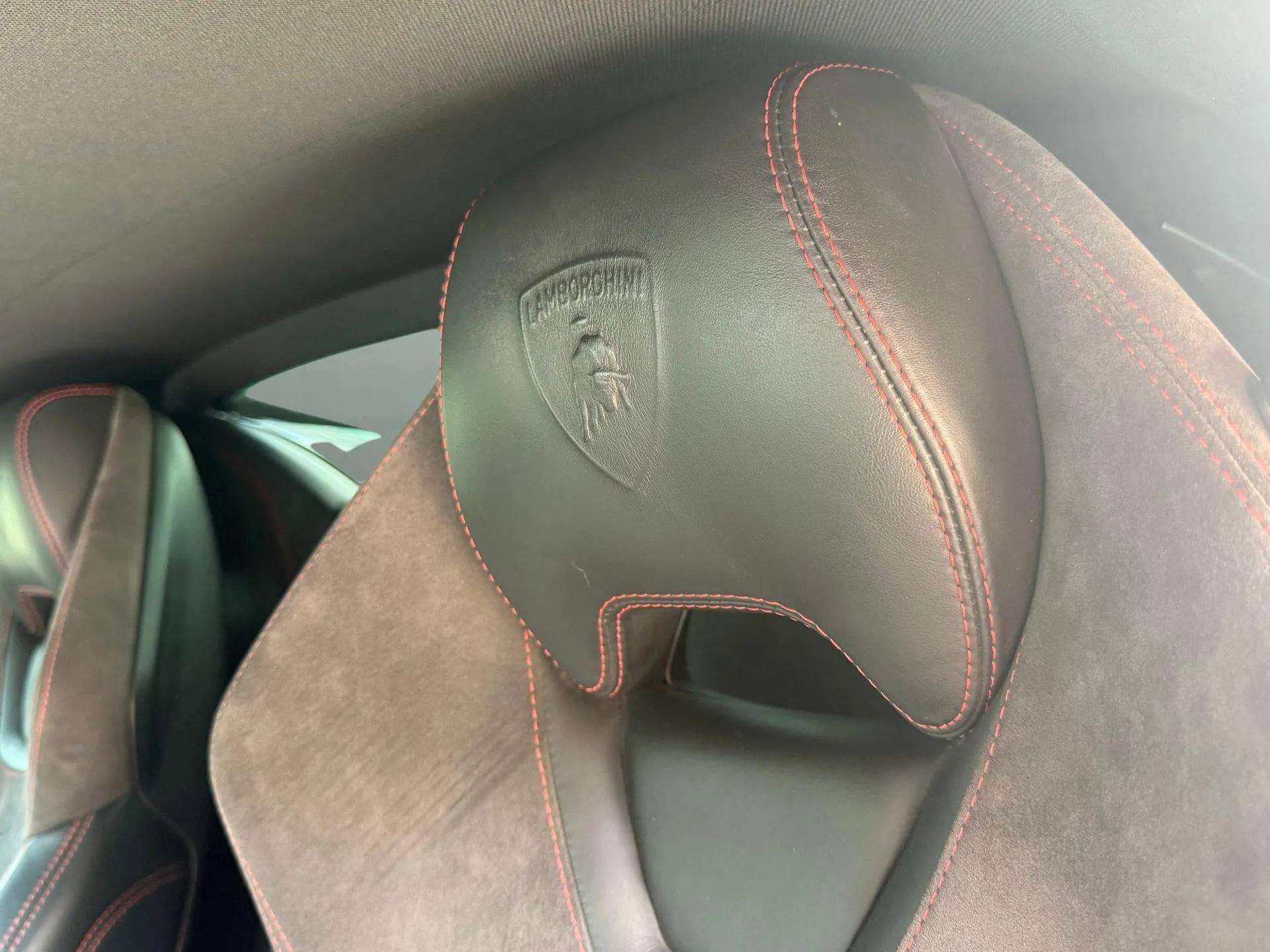 Used 2016 Lamborghini Huracan LP 610-4 AWD/4WD image 26