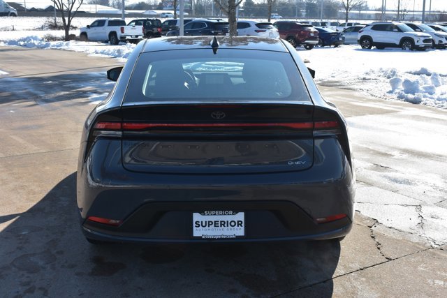 Used 2023 Toyota Prius LE image 6