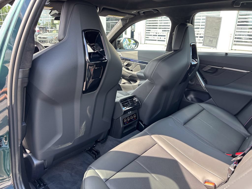 New 2027 BMW M5 AWD/4WD image 31