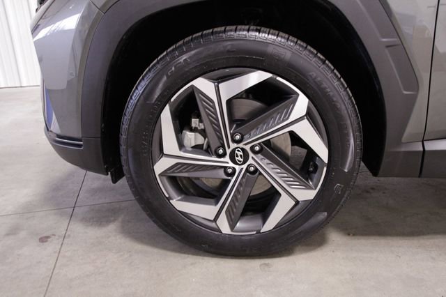 Used 2022 Hyundai Tucson Limited w/ Cargo Package image 11