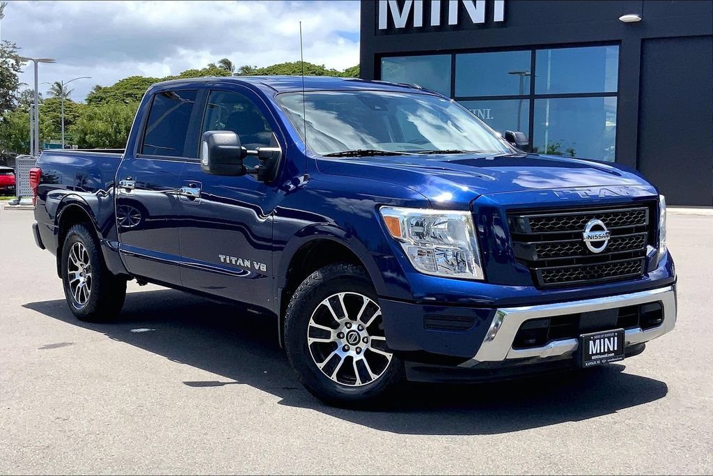 Used 2020 Nissan Titan SV w/ SV Convenience Package RWD image 1