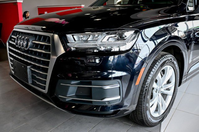 Used 2019 Audi Q7 2.0T Premium w/ Cold Weather Package image 9