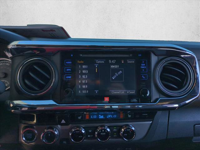 Used 2016 Toyota Tacoma Limited w/ Towing Package AWD/4WD image 15