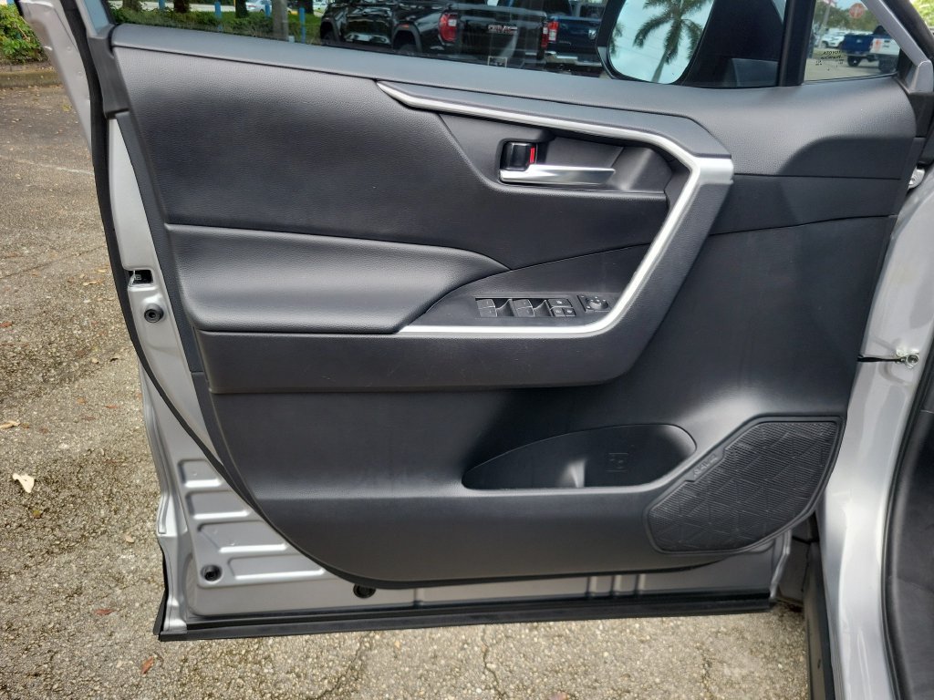 Used 2024 Toyota RAV4 XLE Premium FWD image 11