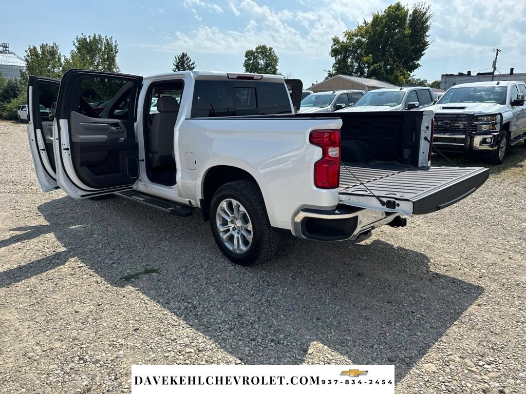 Used 2022 Chevrolet Silverado 1500 LTZ w/ LTZ Premium Package AWD/4WD image 30
