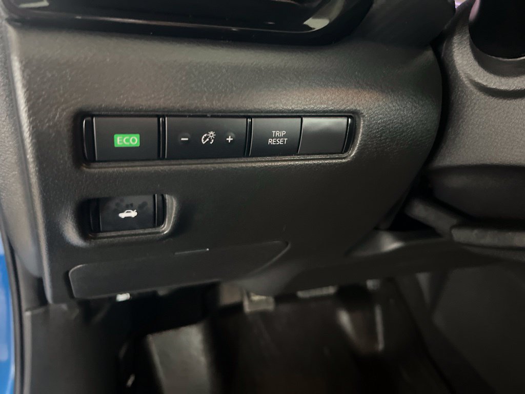 Certified 2023 Nissan Sentra SR w/ SR Premium Package FWD image 47