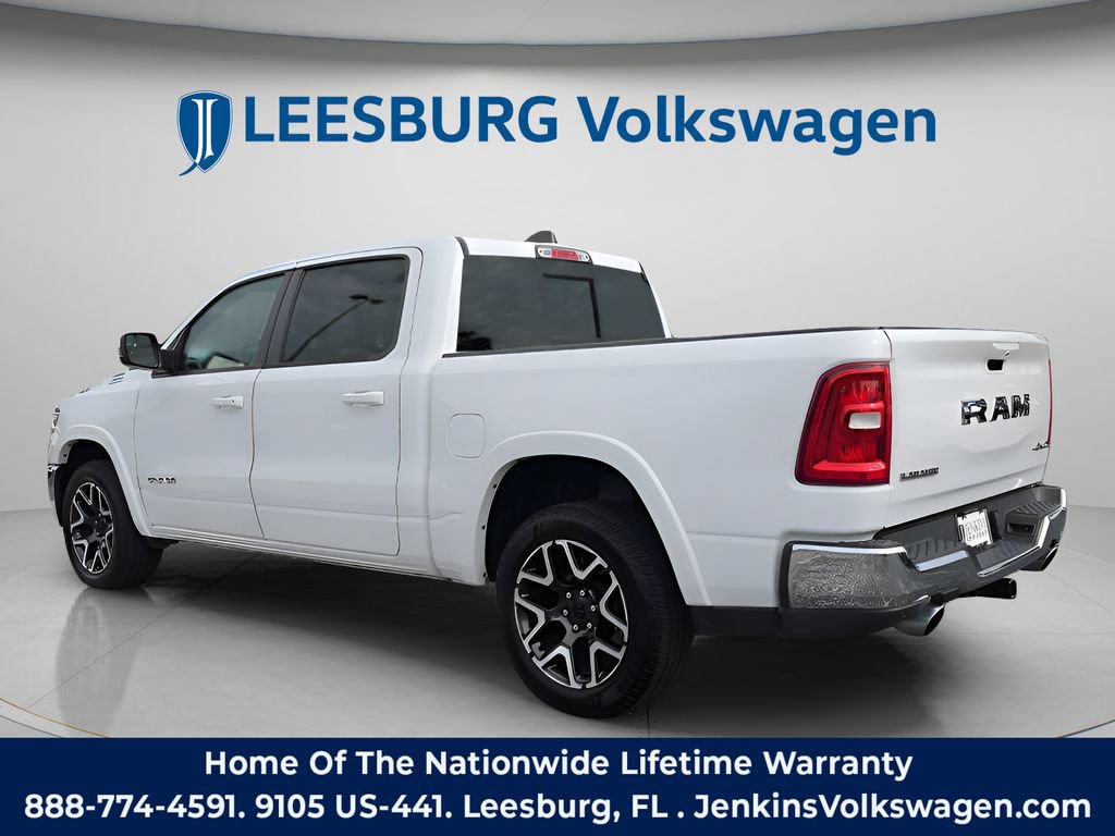 Used 2025 RAM 1500 Laramie AWD/4WD image 10