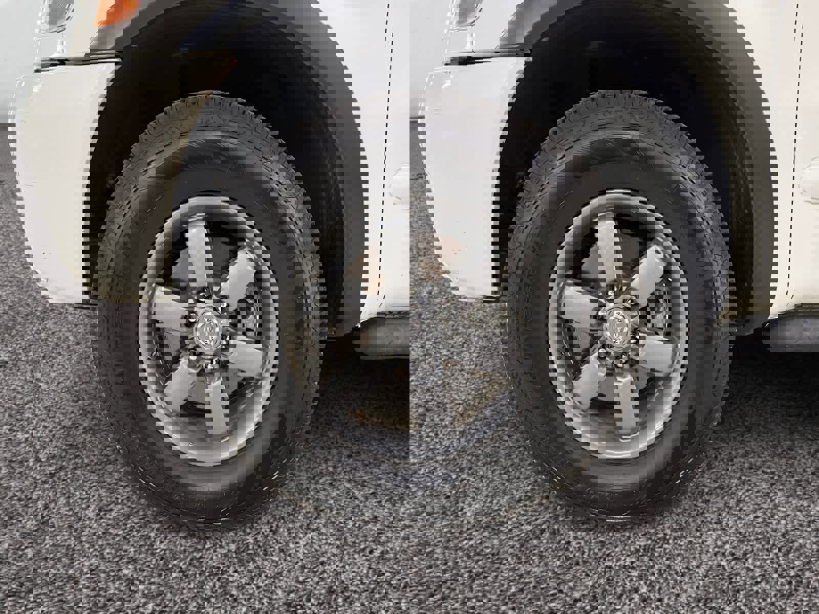 Used 2015 Nissan Titan PRO-4X w/ Pro-4x Luxury Package image 14