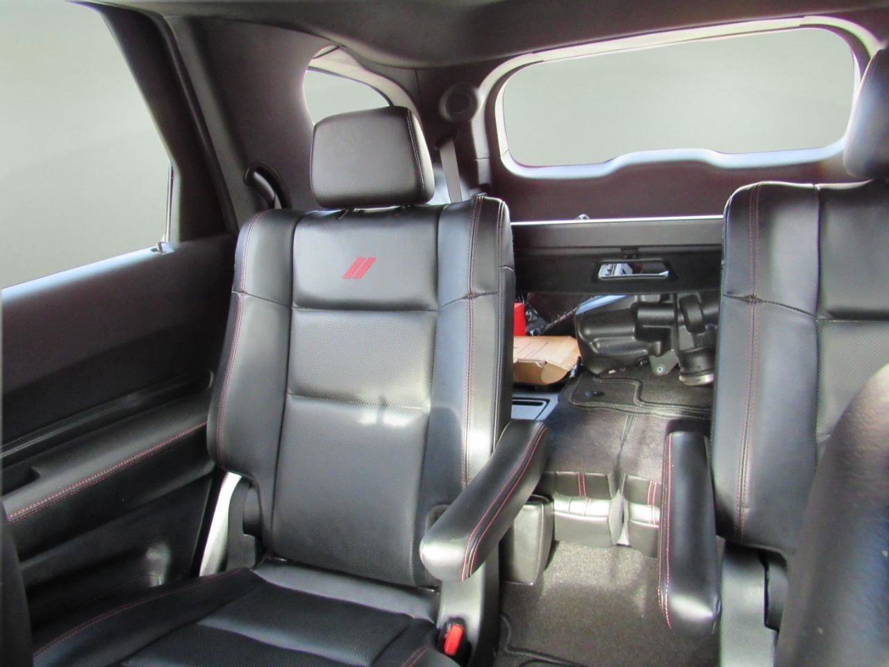 Used 2021 Dodge Durango R/T w/ Tow 'N Go Package image 8