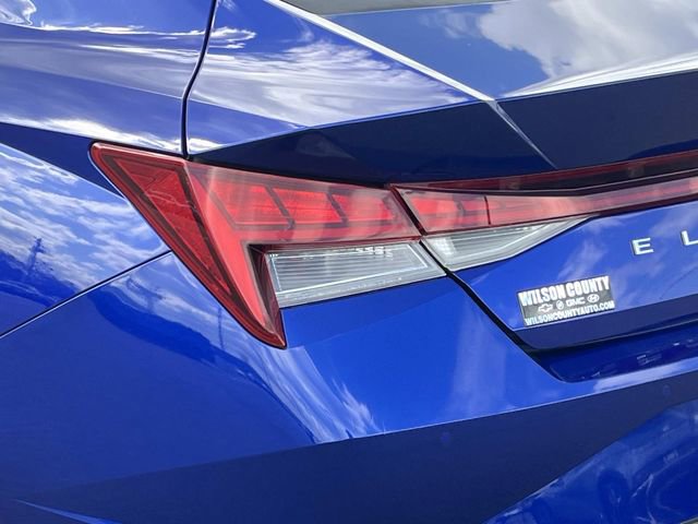 Certified 2021 Hyundai Elantra Limited image 10