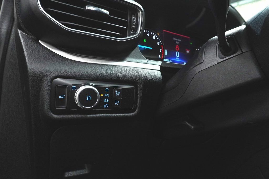 Used 2022 Ford Explorer XLT w/ Equipment Group 202A image 25