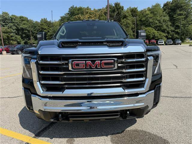 New 2026 GMC Sierra 2500 SLE w/ SLE Value Package; image 10