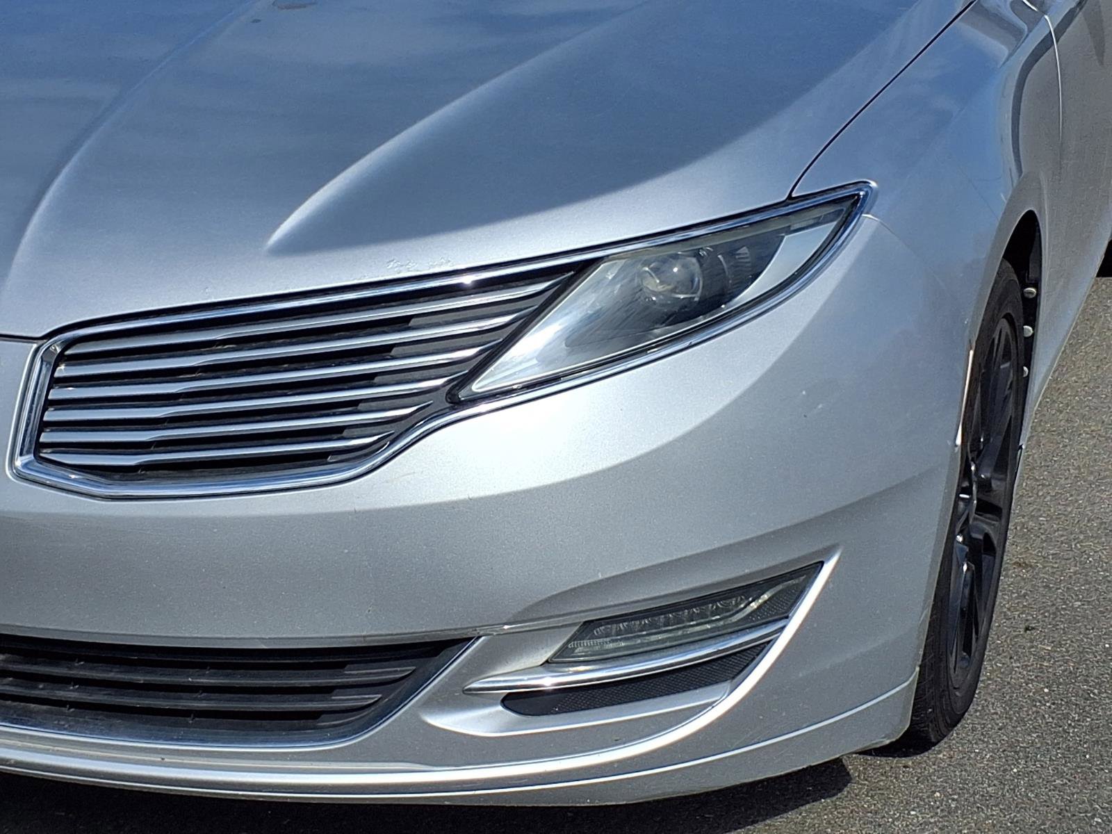 Used 2013 Lincoln MKZ Base image 29
