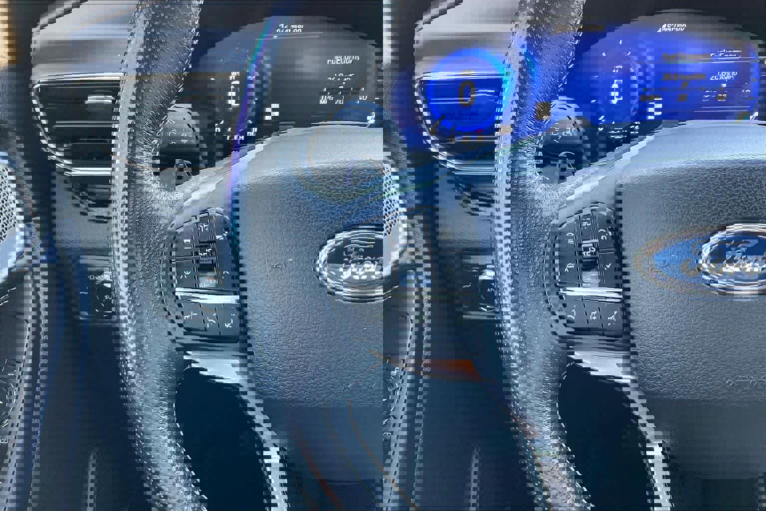 Used 2020 Ford Explorer ST image 22