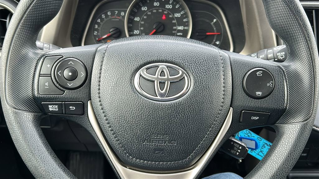 Used 2015 Toyota RAV4 XLE AWD/4WD image 11