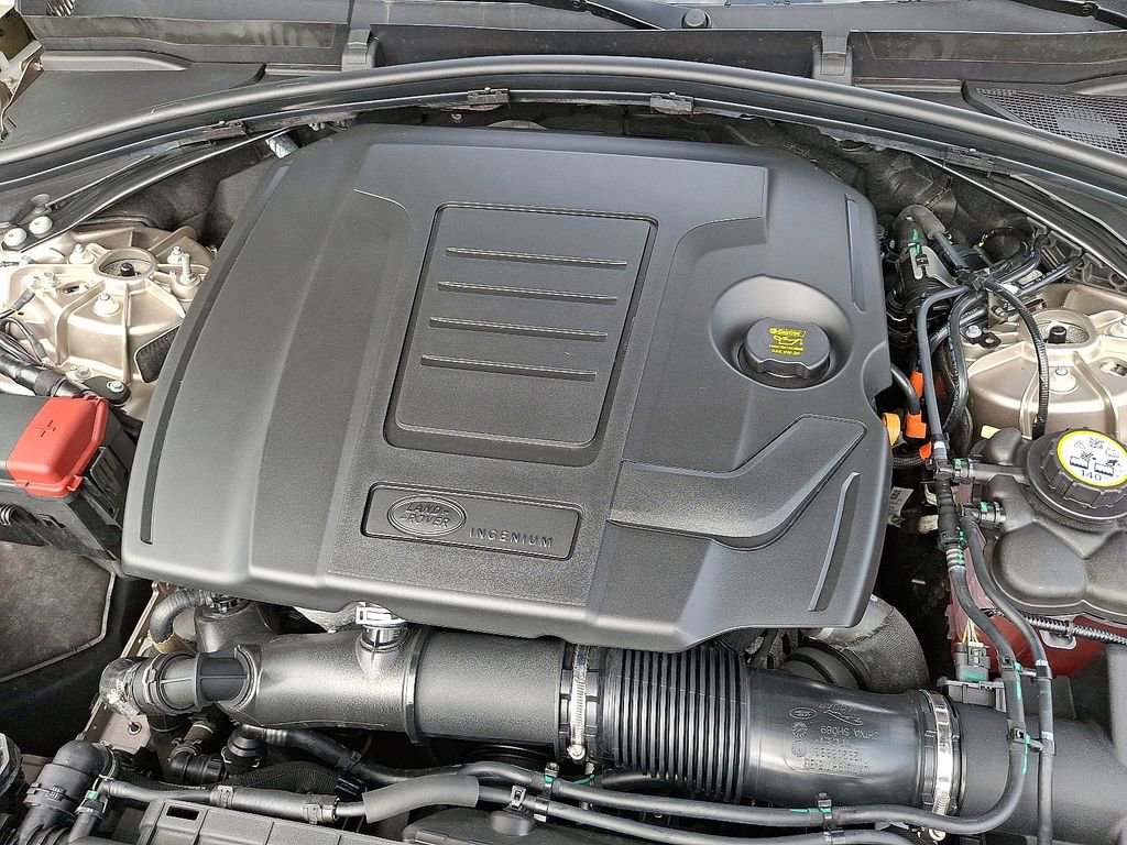 Certified 2026 Land Rover Range Rover Velar S image 25