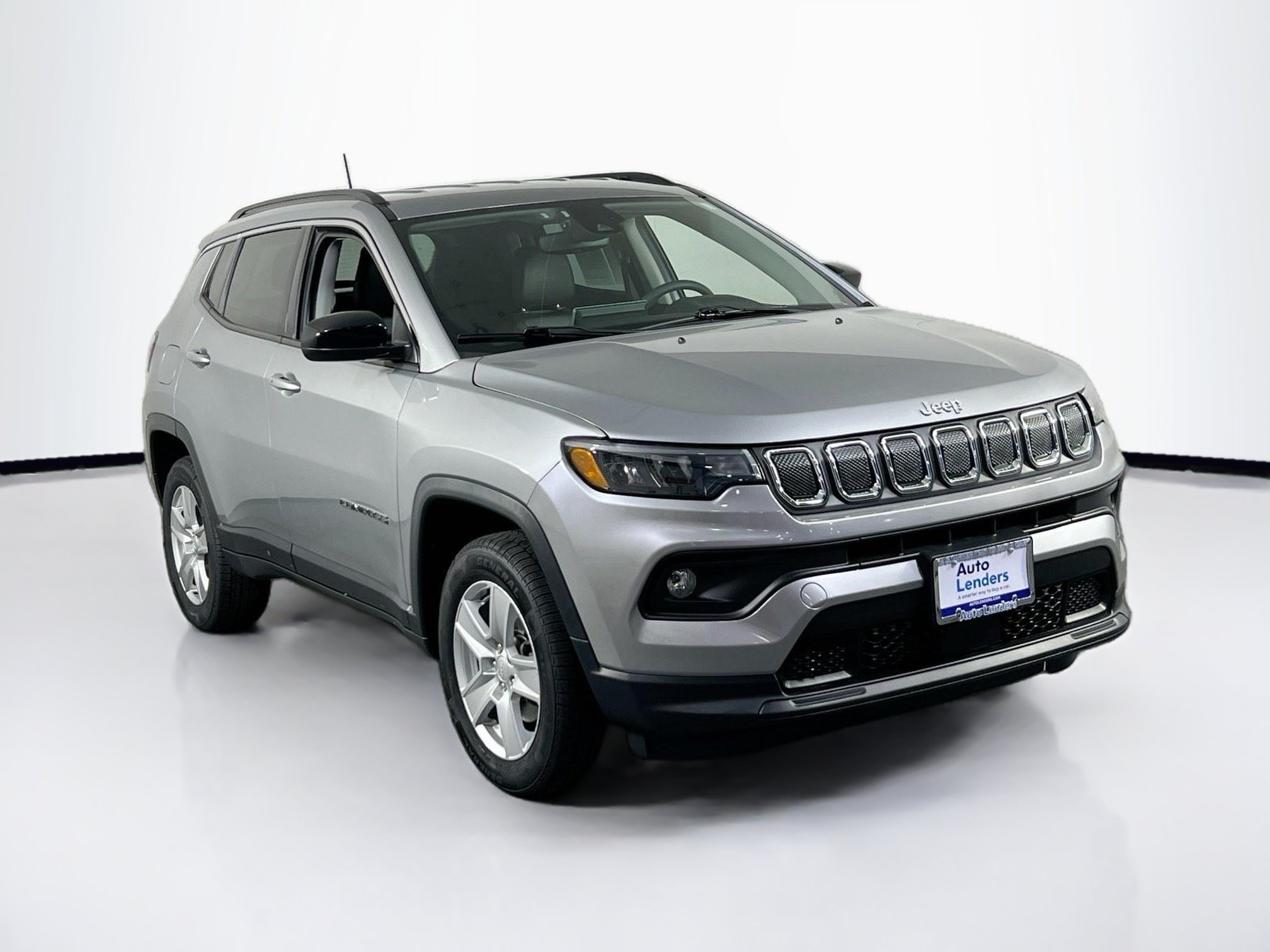 Used 2022 Jeep Compass Latitude AWD/4WD image 3