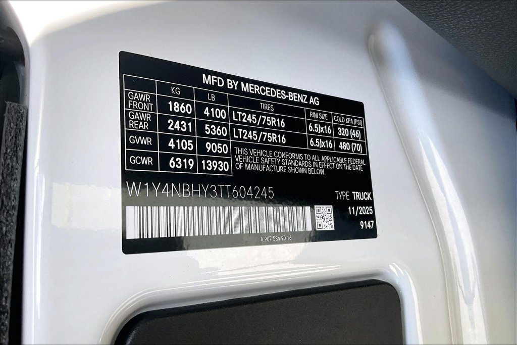 Used 2026 Mercedes-Benz Sprinter 2500 image 27