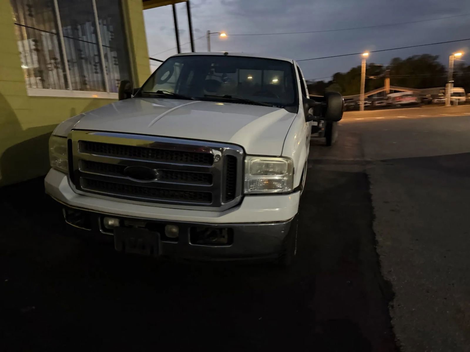 Used 2005 Ford F250 XL image 9