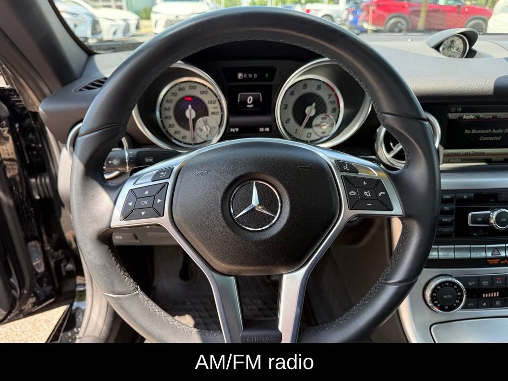 Used 2016 Mercedes-Benz SLK 300 image 8