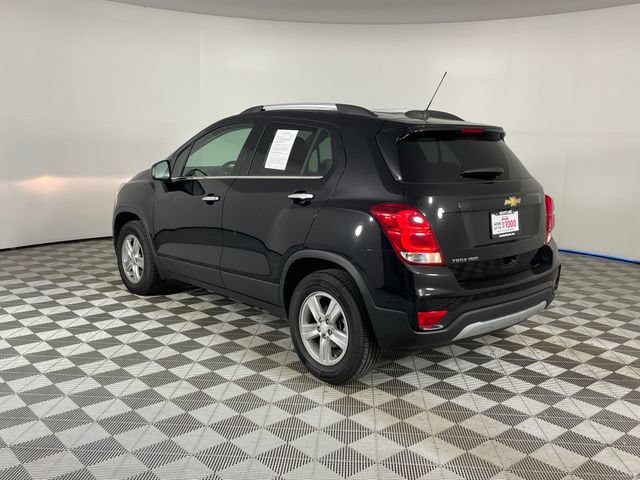 Used 2019 Chevrolet Trax LT w/ LT Convenience Package AWD/4WD image 14