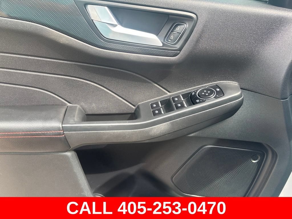 Used 2023 Ford Escape ST-Line Select w/ Tech Pack #1 AWD/4WD image 16