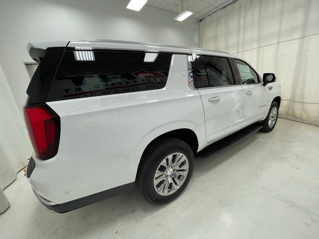New 2026 GMC Yukon XL Denali AWD/4WD image 4