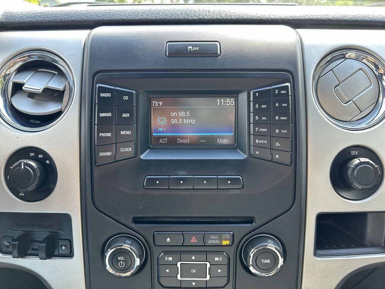 Used 2014 Ford F150 XLT w/ Equipment Group 302A Luxury image 14