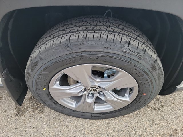 New 2025 Toyota RAV4 LE image 10