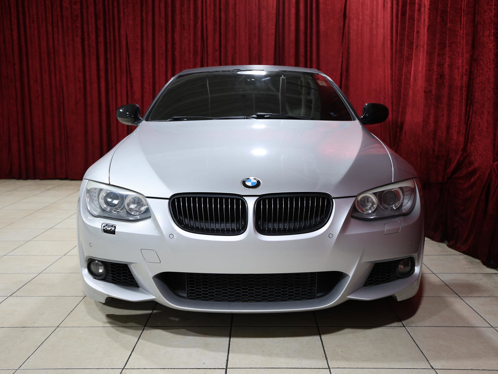 Used 2012 BMW 335is Convertible image 11