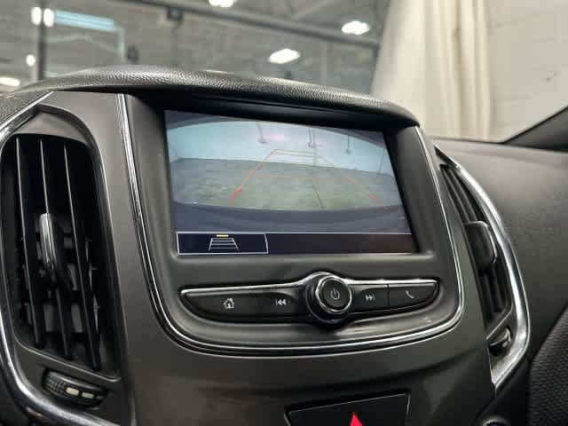 Used 2019 Chevrolet Cruze LT w/ Convenience Package FWD image 23