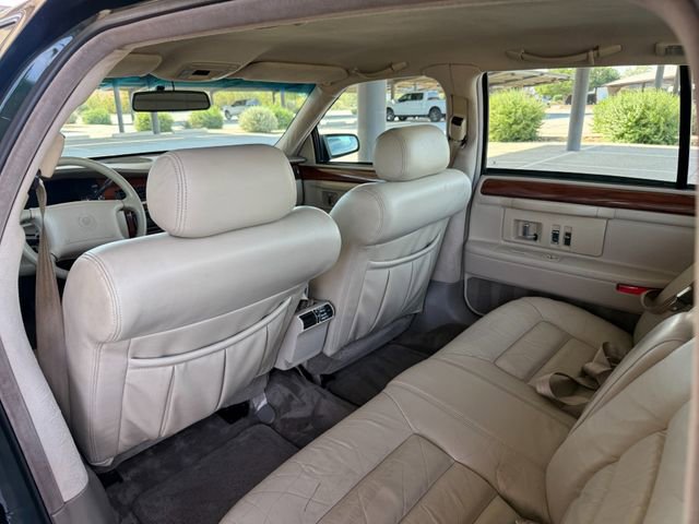 Used 1994 Cadillac De Ville Sedan image 26