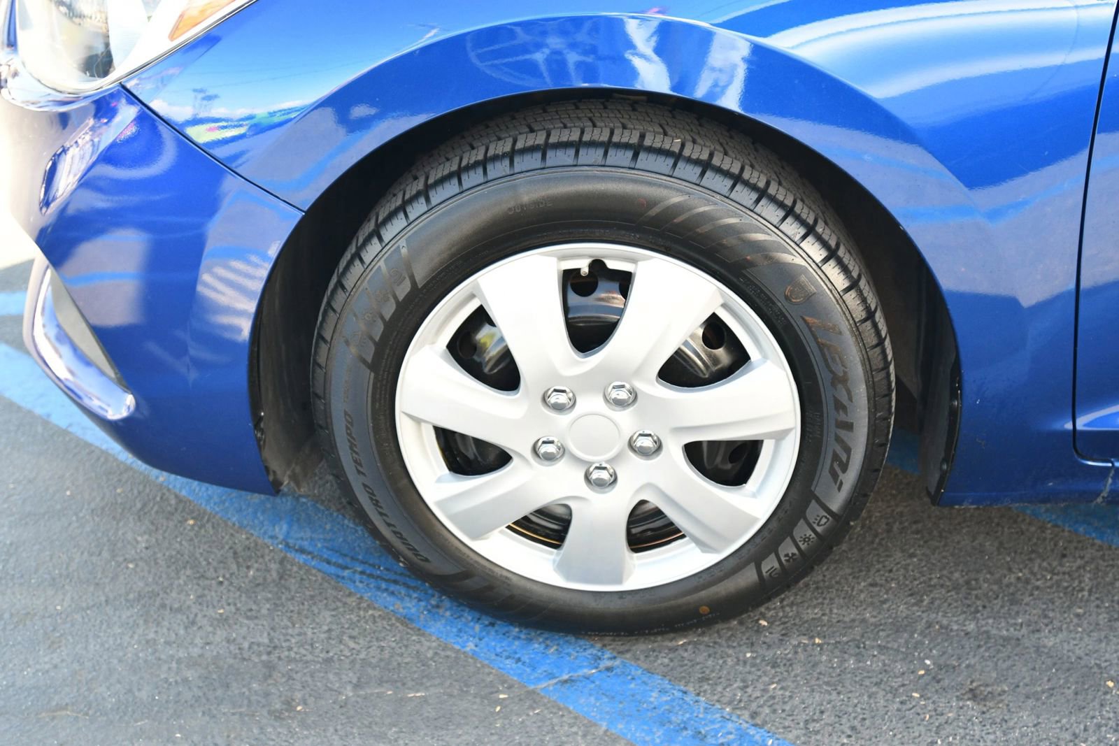 Used 2019 Hyundai Accent SE image 15