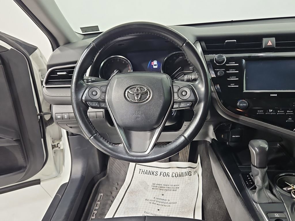 Used 2020 Toyota Camry SE image 13