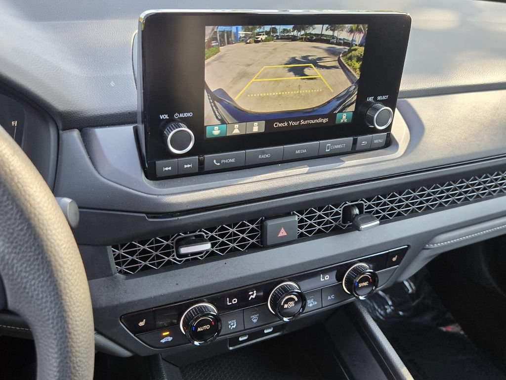 Certified 2024 Honda Accord EX image 18