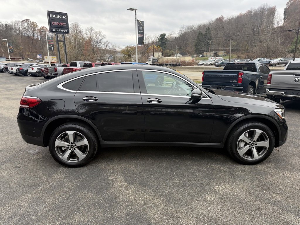 Used 2020 Mercedes-Benz GLC 300 4MATIC Coupe image 2