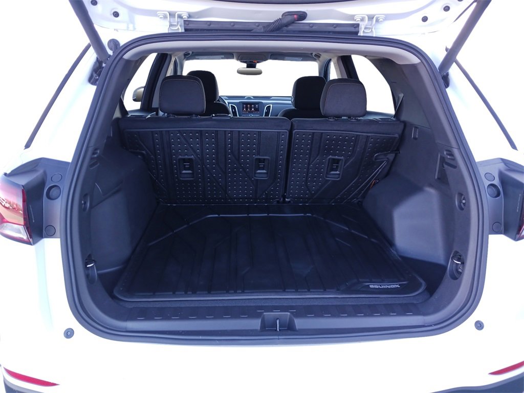 Used 2024 Chevrolet Equinox LT w/ LPO, Floor Liner Package image 13