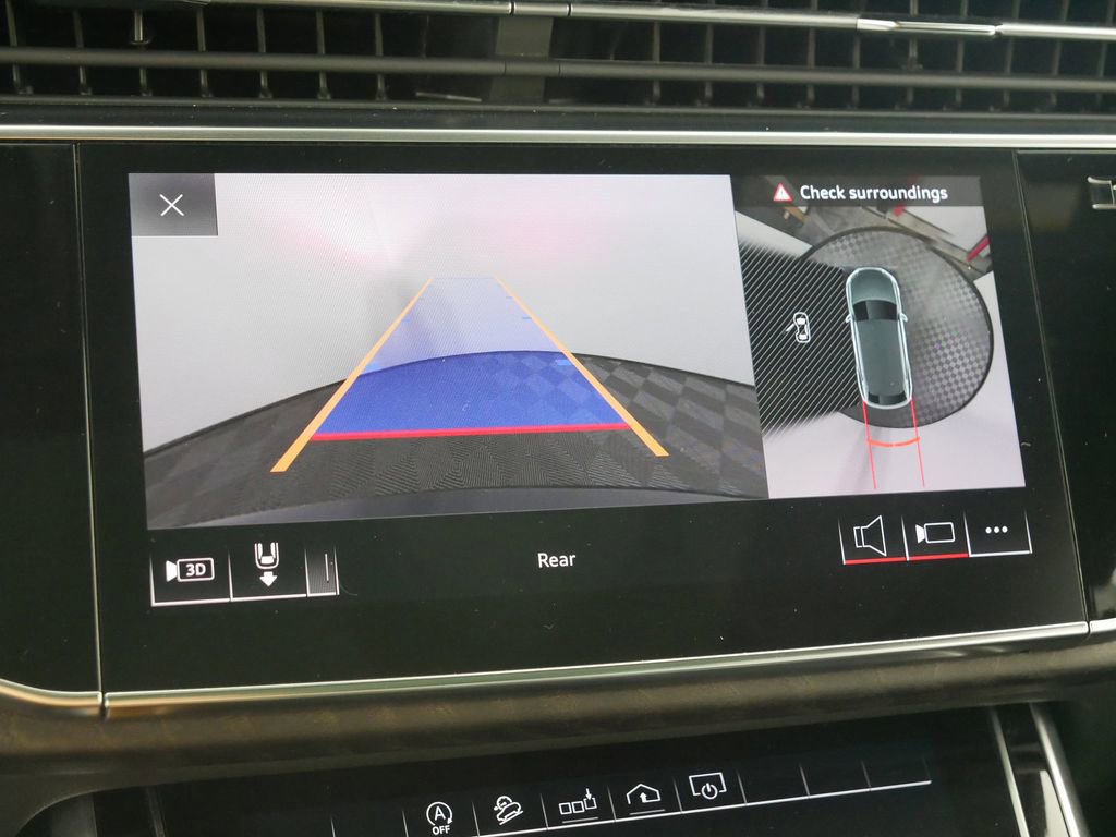 Used 2020 Audi Q8 Premium Plus w/ Premium Plus Package image 24