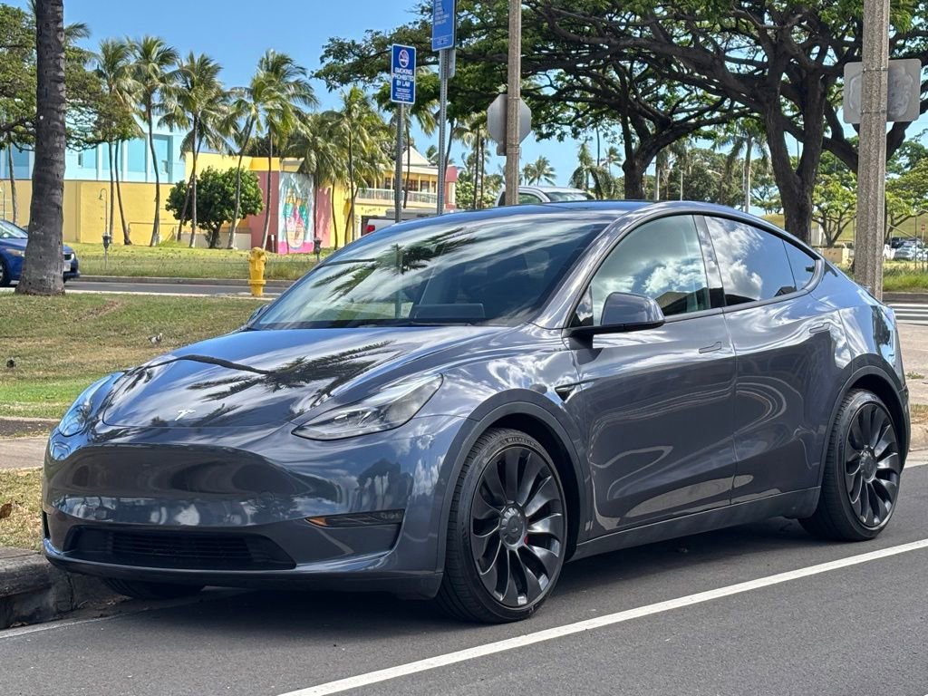 Used 2022 Tesla Model Y Performance AWD/4WD image 1