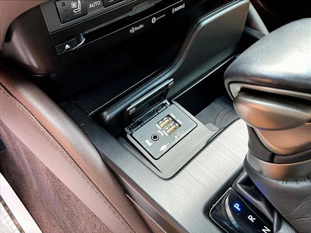 Used 2021 Lexus ES 350 w/ Premium Package image 23