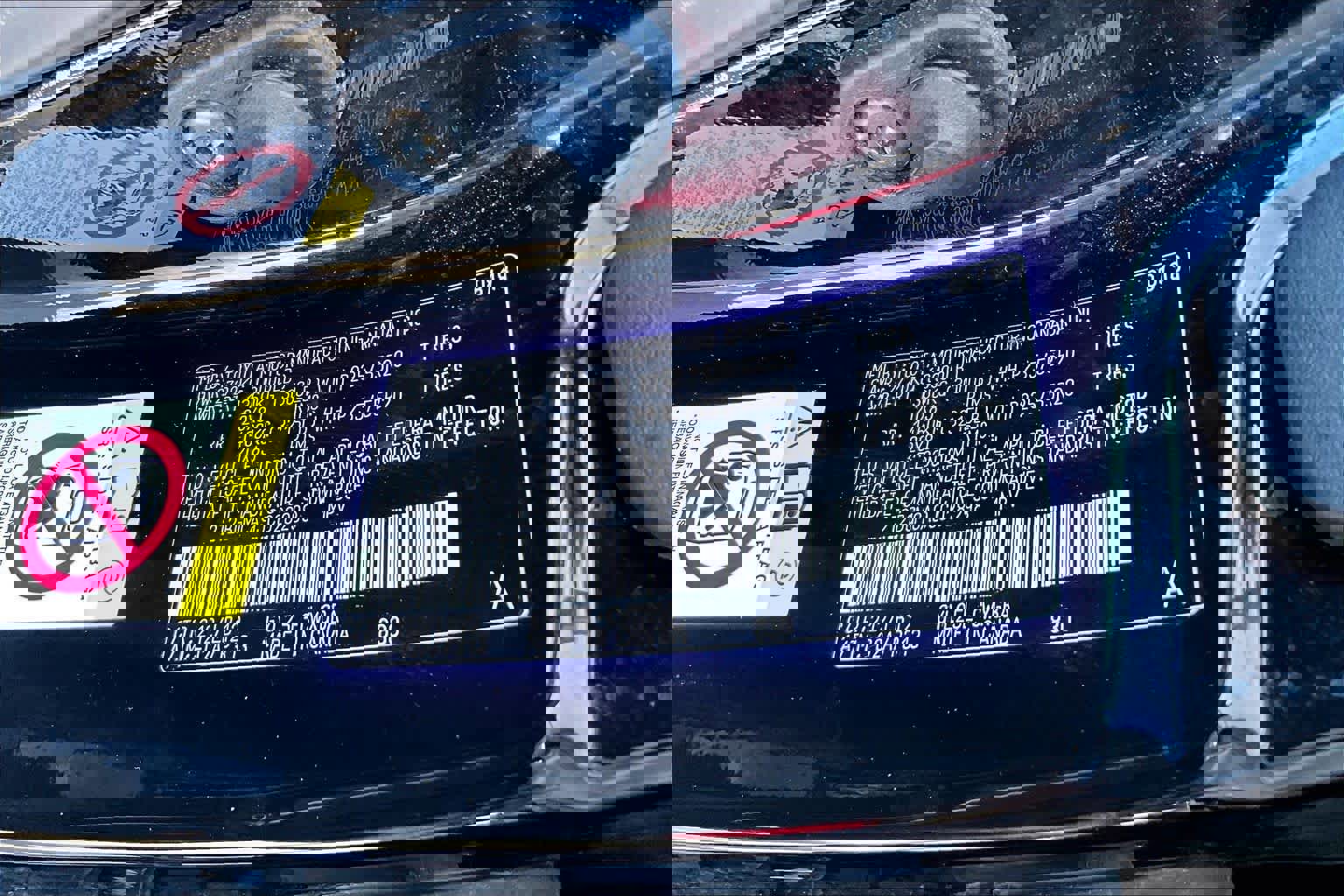 Used 2018 Lexus RX 450h AWD w/ Premium Package image 35