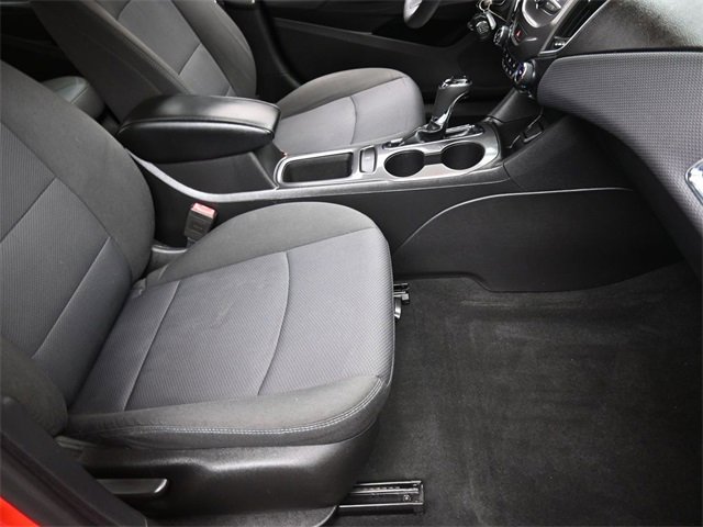 Used 2018 Chevrolet Cruze LT image 18