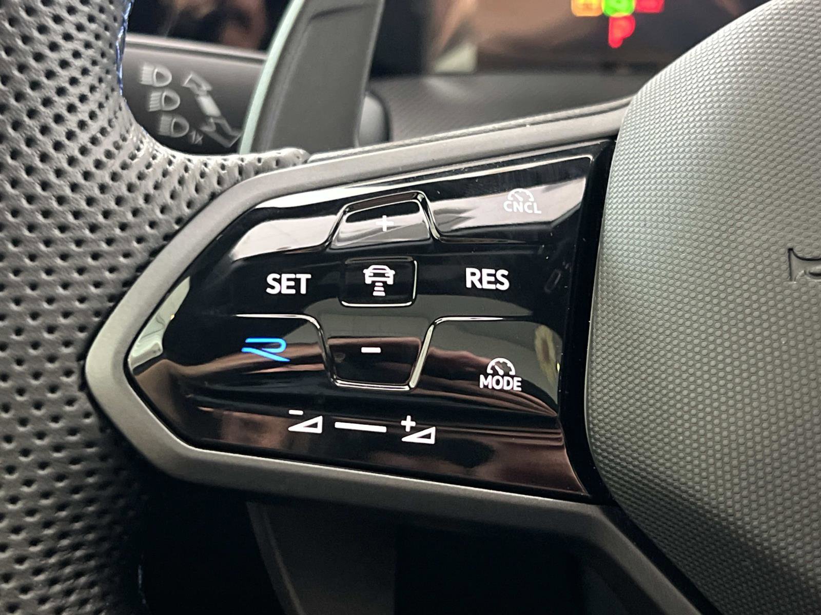 New 2026 Volkswagen Golf AWD/4WD image 12
