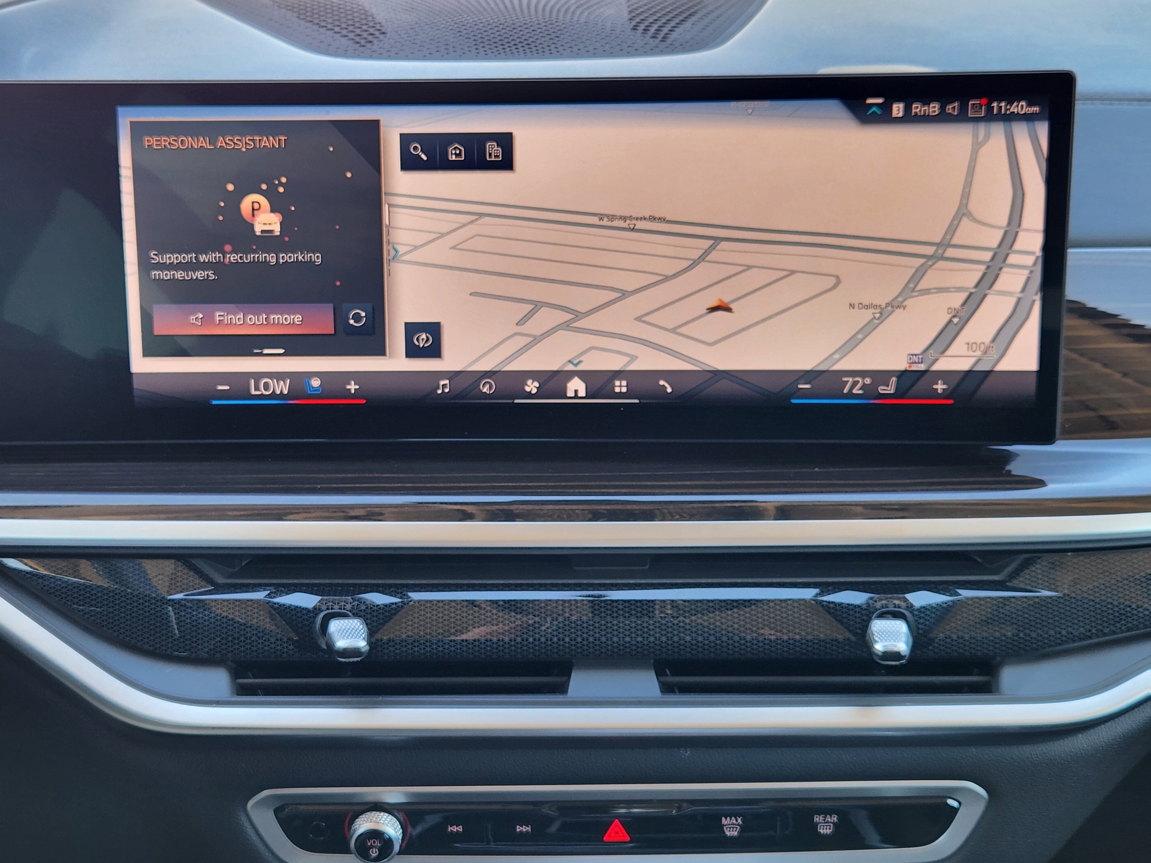 Used 2024 BMW X7 xDrive40i w/ Premium Package image 16